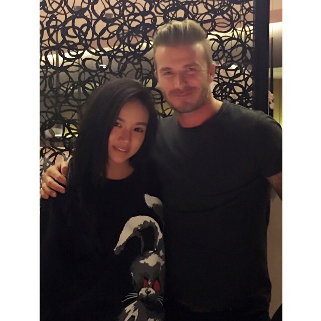 Kim chụp ảnh với siêu sao David Beckham