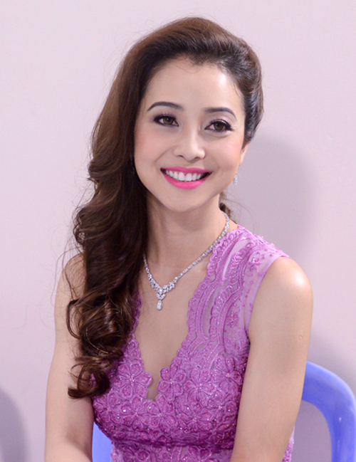 Jennifer Phạm ngày càng thành công trong showbiz.