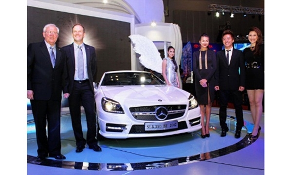  Chiếc Mercedes C300 AMG có giá 1,5 tỷ đồng