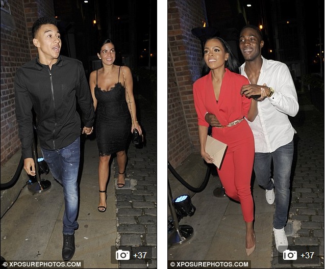 Hai cặp đôi của Jessie Lingard (trái) và Tyler Blacket