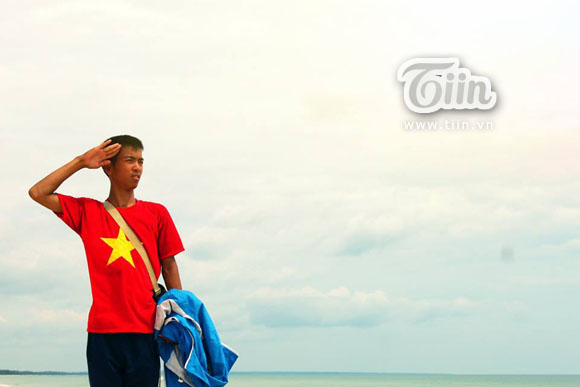 Chàng trai 18 tuổi bỏ thi Đại học hoàn thành ước mơ đạp xe xuyên Việt