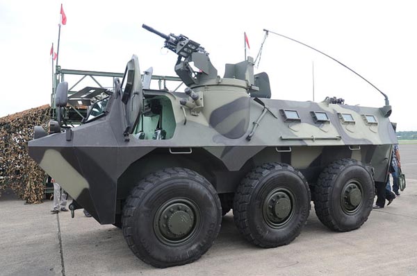 Xe thiết giáp Pindad APS-3 Anoa 6x6  là một sản phẩm tiêu biểu của CNQP Indonesia.