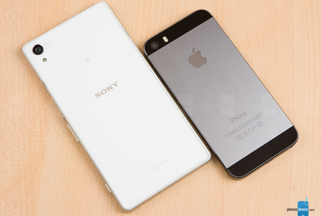 Sony Xperia Z2, iPhone 5S