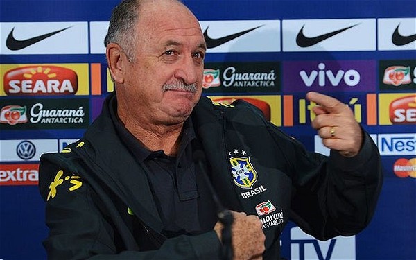 HLV Scolari cũng tin dùng Mendes.