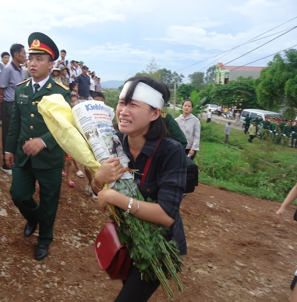 Từ nay người em mất đi người anh đáng kính