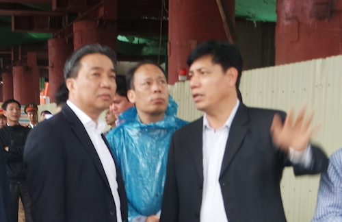 Thứ trưởng Bộ GTVT Nguyễn Ngọc Đông chỉ đạo xử lý vụ tai nạn ngay tại hiện trường