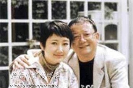 Cuộc hôn nhân thứ 2 với ca sĩ hàng đầu Trung Quốc Thành Phương Viên.