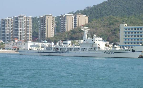 Tàu Hải cảnh-1003 được chuyển đổi từ tàu khu trục nhỏ Type-053. Sắp tới sẽ có thêm nhiều tàu loại này được chuyển loại cho Hải cảnh Trung Quốc.