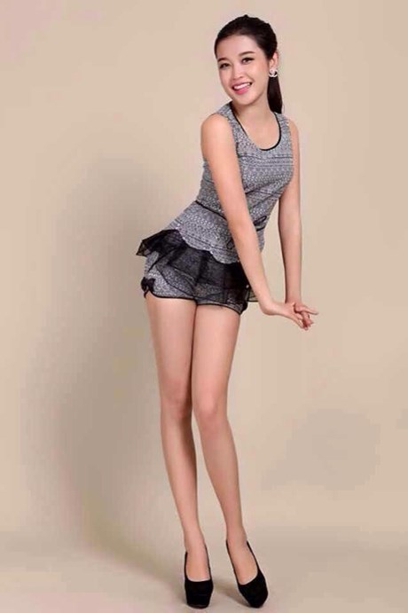 Trước khi trở thành Á hậu 1 của cuộc thi Hoa hậu Việt Nam 2014, Huyền My đã là một cái tên quen thuộc trên mọi mặt báo.