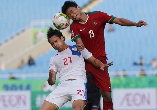 Philippines (áo trắng) là đối thủ đáng gờm ở AFF Cup 2014