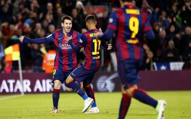 Sang đến mùa giải 2014-15, với sự gia nhập của Suarez, Barca chơi khởi sắc. Nhưng vẫn kết thúc năm 2014 kém Real một bậc trên BXH.