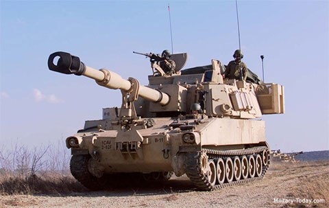 Vũ khí có nguồn gốc nước ngoài tiếp theo đang phục vụ trong Quân đội Israel là pháo M109. Israel hiện có tới 600 cỗ pháo tự hành M109 155mm. Đây là mẫu pháo tự hành do Mỹ thiết kế và chế tạo.