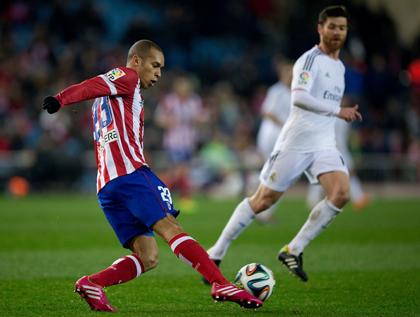 Joao Miranda là chốt chặn quan trọng giúp Atletico vô địch La Liga và vào chung kết Champions League mùa trước