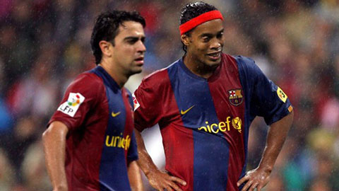 Xavi và Ronaldinho