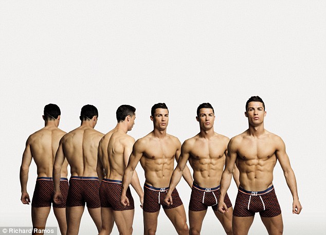 Màu sắc đầy sang trọng của sản phẩm đồ lót thương hiệu Cris Ronaldo.