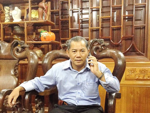 
Ông Nguyễn Văn Còn trong cơ ngơi trị giá hàng chục tỷ đồng.
