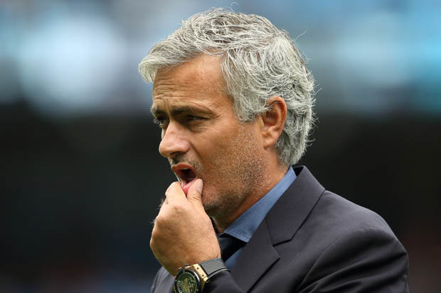 
Jose Mourinho là người nghiện xung đột?
