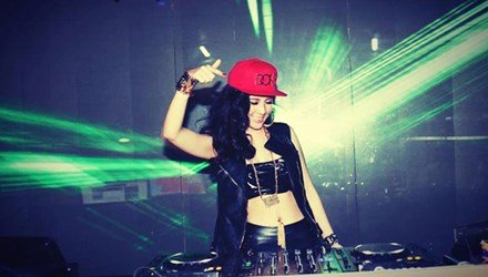 DJ Phương “Thỏ” là trụ cột gia đình từ khi mới 16 tuổi.