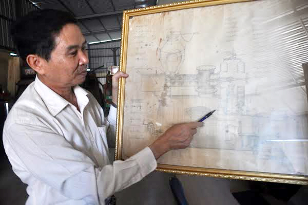 “Vua” sáng chế Phan Đình Phương mô tả bản vẽ sáng chế của mình