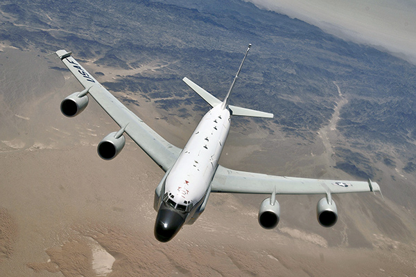 US spy plane RC-135U Photo: US Air Force photo by Master Sgt.  Lance Cheung / wikipedia.org