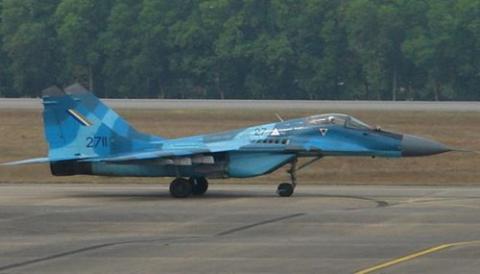 Máy bay MiG-29 của không quân Myanmar