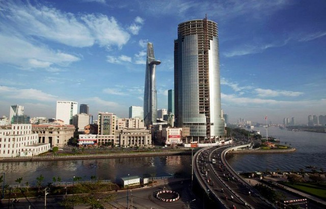 Saigon One Tower, bỏ hoang, cao ốc, hết tiền