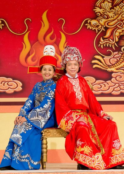 
Hai nghệ sĩ Xuân Hương và Thanh Hoàng tham gia kịch Táo quân 2015 của HTV.
