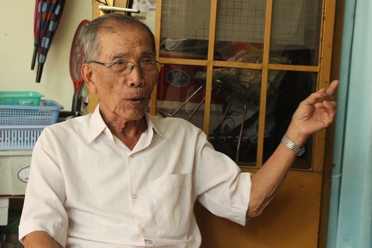 
Ông Lê Xuân Thanh kể lại việc nhập viện vì hít phải thuốc diệt muỗi
