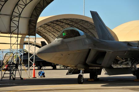 Two F-22 Raptors from the 180 Fighter Wing of the Hawaii Air National Guard. (Photo courtesy of USAF)