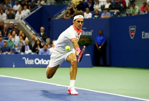 Federer đã chơi đầy nỗ lực nhưng không vượt qua được giới hạn tuổi tác