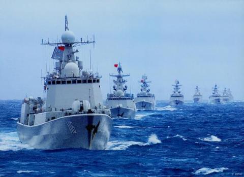 Theo chuyên gia quân sự Vasily Kashin của Trung tâm phân tích chiến lược và công nghệ Nga, hải quân Trung Quốc hiện đã có khả năng “ngăn chặn” hải quân Mỹ trong phạm vi một khu vực nhất định, tại những thời điểm nhất định, nhưng vẫn còn kém hải quân Mỹ một khoảng cách rất xa. 