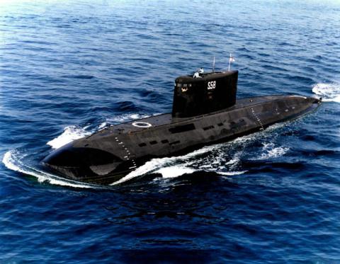 Tàu ngầm Kilo INS Sindhughosh của hải quân Ấn Độ vừa gặp nạn