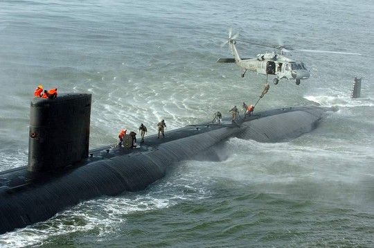 http://media.defenceindustrydaily.com/images/SHIP_SSN-769_Toledo_with_SH-60_lg.jpg