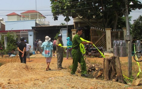 Một người chết vì cưa đầu đạn - Ảnh 1.