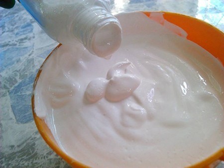sự thật về sữa non tắm trắng 