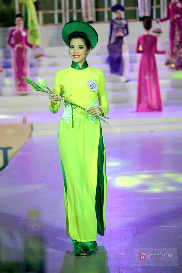 Top 10 Hoa hậu Việt Nam 2014: Chưa từng nghĩ sẽ yêu cầu thủ 1
