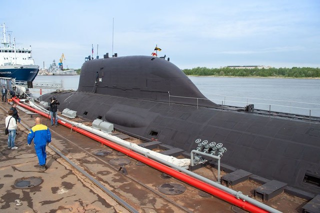 Tàu ngầm K-329 Severodvinsk (đề án 885 lớp Yasen)