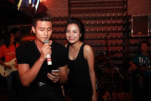 
Vĩnh Thụy và Hoàng Thùy Linh đều là những gương mặt tài năng và sở hữu nhiều fan của showbiz Việt.
