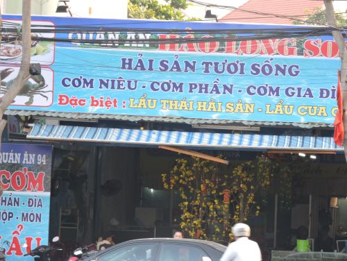 Quán ăn Hào Long Sơn từng chặt chém khách khi còn mang tên Hương Việt