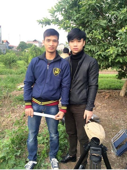 Trong khoảng thời gian đó, Lệ Rơi cũng nhận lời tham gia đóng một số tiểu phẩm hài và MV cho các ca sĩ trẻ.