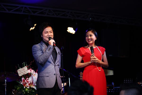 Sau nhiều năm xa quê hương, ca sĩ Duy Trường vừa về Việt Nam để ra mắt album Thất tình.