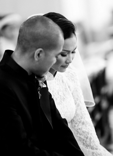 
Giọt nước mắt Kim Hiền khóc trong đám cưới đầu tiên của cuộc đời mình
