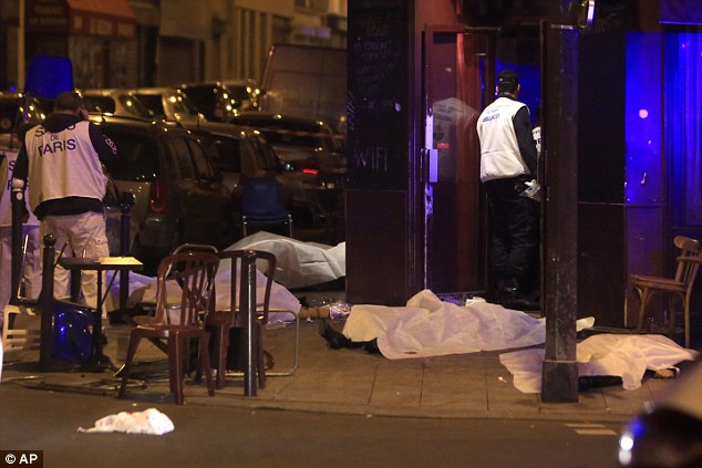 
Ước tính có ít nhất 40 người thiệt mạng vì các tay súng nổi loạn ở Paris.
