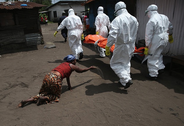 Dịch Ebola lây lan nhanh chóng tại các nước tây Phi.