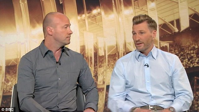 Alan Shearer và Savage