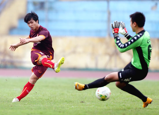 Công Phượng ghi bàn vào lưới Hà Nội T&T khi khoác áo U23 Việt Nam