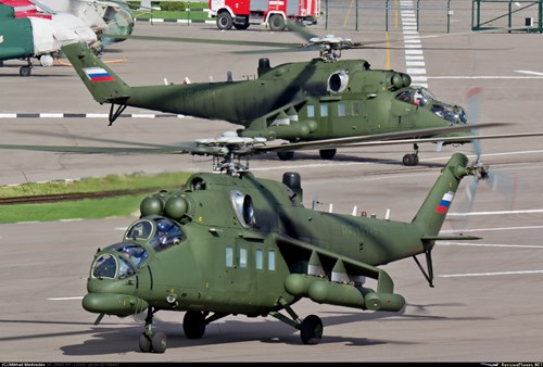 
So với phiên bản tiền nhiệm Mi-24, trực thăng Mi-35M được trang bị động cơ VK-2500 khỏe hơn và một rotor điều khiển dạng chữ X.
