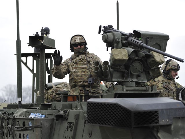 NATO dự định đưa 4 tiểu đoàn với quân số mỗi một tiểu đoàn là từ 800-1.000 người đến Ba Lan, Estonia, Latvia và Litva.
