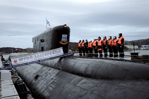 
Yury Dolgoruky, Vladimir Monomakh và Alexander Nevsky thuộc tàu ngầm hạt nhân lớp Borey của Nga.
