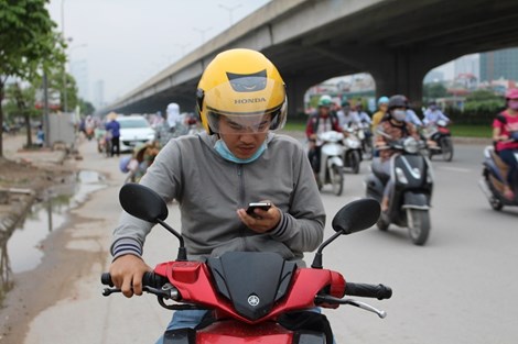 Cũng theo Trung tâm Dự báo Khí tượng Thủy văn Trung ương, đến tối và đêm nay nhiệt độ sẽ tiếp tục giảm sâu bởi không khí lạnh tiếp tục được tăng cường.